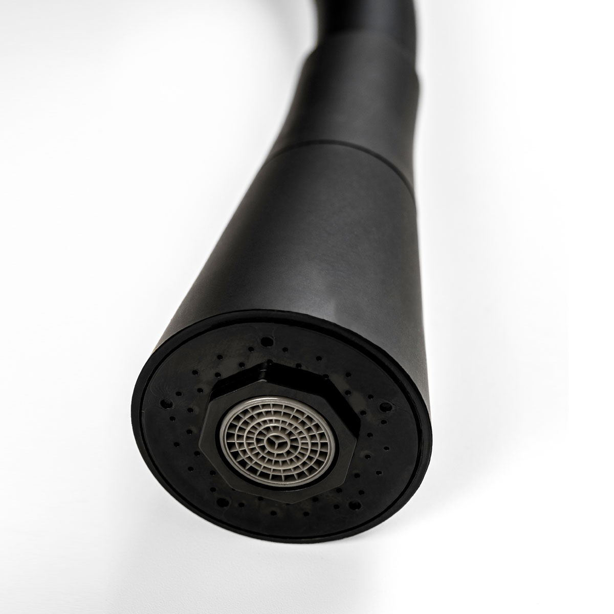 Фотография Смеситель кухня из нерж. ст. с гибким изливом с конической насадкой, черный VOLMAX